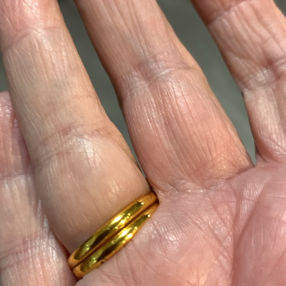 Beautiful ring size 8 - Picture 5 of 7